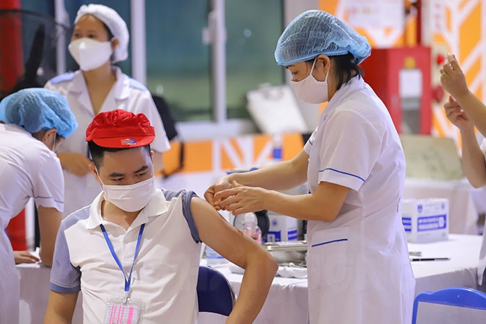 Hải Phòng yêu cầu dừng tuyển lao động chưa tiêm đủ liều vaccine